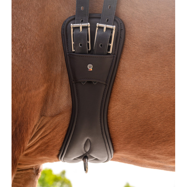 Comfort short leather girth